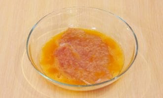 Соковите м'ясо з ананасами: простий рецепт