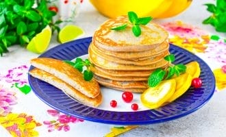 Бананові оладки без борошна